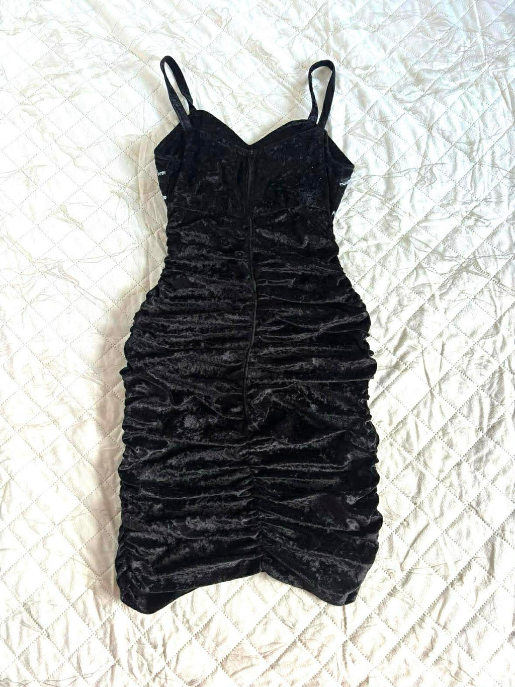 Sequins Ibiza Y2K Dress sukienka czarna mini z cekinami dopasowana – Vintage Glam